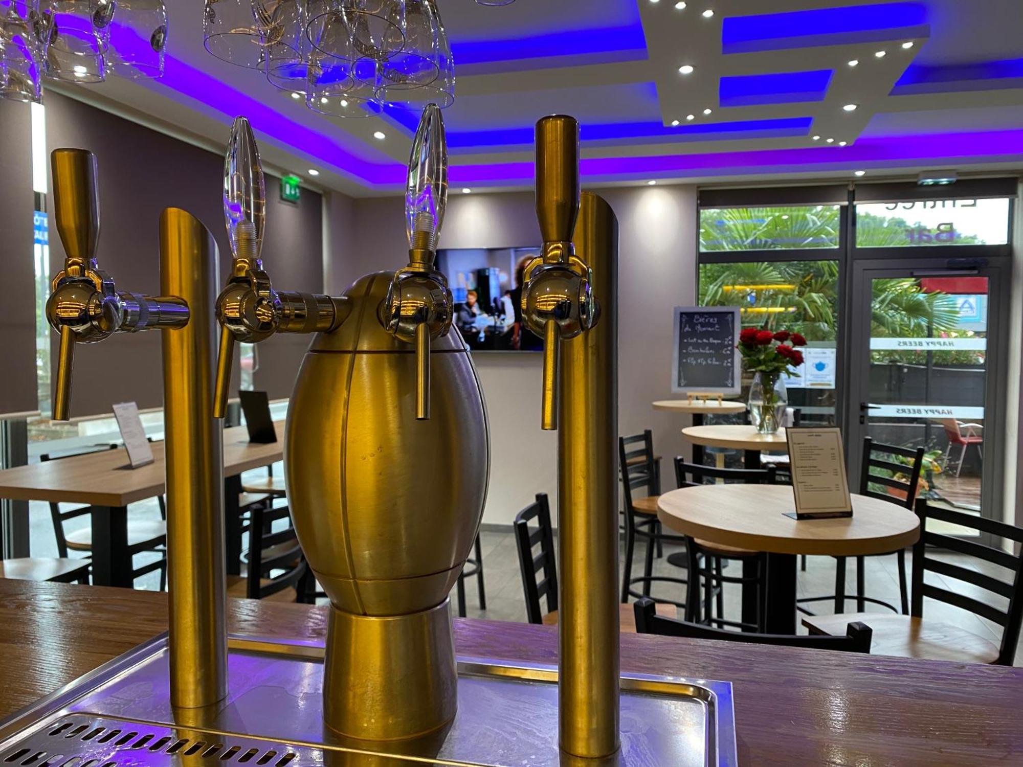 Brit Hotel Brive La Gaillarde - Restaurant La Limousine Malemort Exterior photo